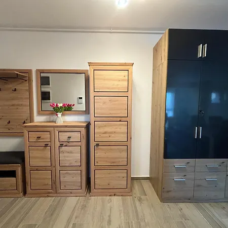 Fairytale Harmony Spacious & King Beds & Free Private Parking *