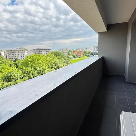 Fairytale Harmony Spacious & King Beds & Free Private Parking *