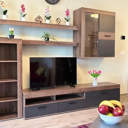 Fairytale Harmony Spacious & King Beds & Free Private Parking