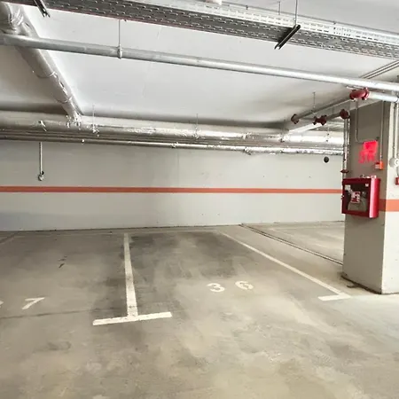 Fairytale Harmony Spacious & King Beds & Free Private Parking Apartman *