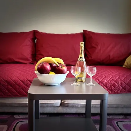 Fairytale Harmony Spacious & King Beds & Free Private Parking *