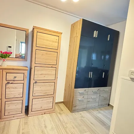 Fairytale Harmony Spacious & King Beds & Free Private Parking Lägenhet Timişoara