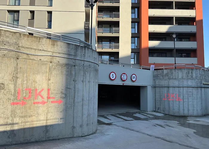 Apartment Fairytale Harmony Spacious & King Beds & Free Parking