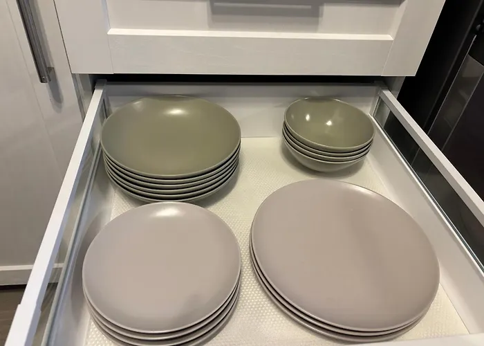 Fairytale Harmony Spacious & King Beds & Free Parking Apartment Timisoara