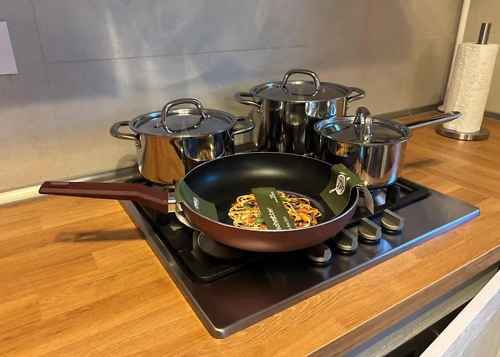 Fairytale Harmony Spacious & King Beds & Free Parking Apartment Timisoara